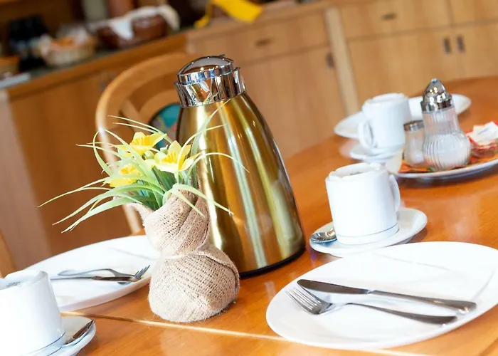 Nora Privatunterkunft Stein bei Loipersdof