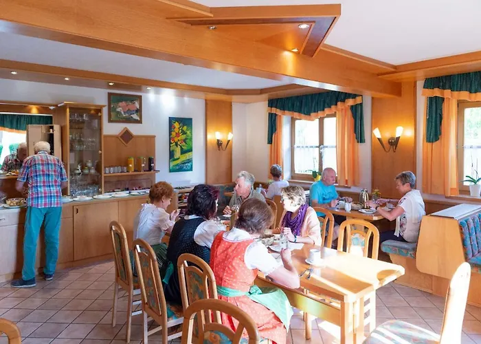 Gaestehaus Nora בית אירוח *